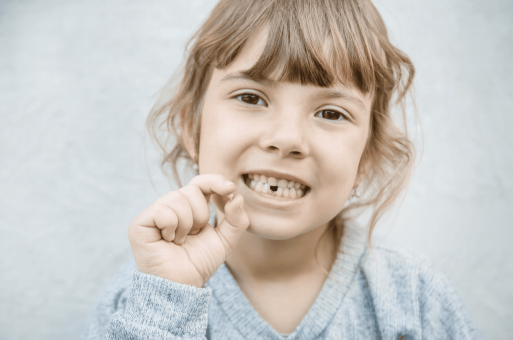 A Child’s Permanent Tooth Got Knocked Out: What the First 15 Minutes Should Look Like